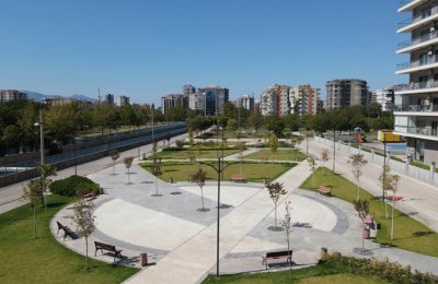 Bayraklı’nın modern parkı açılıyor